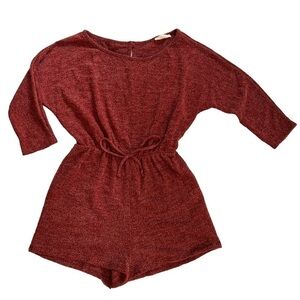 entro soft & comfy rust colored pull on romper, size M, boutique brand